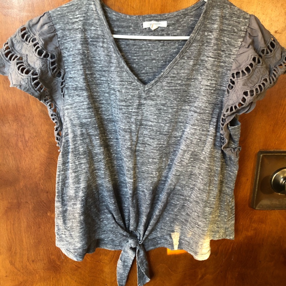 Flutter Sleeve Top